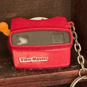 Vintage miniature view master keychain